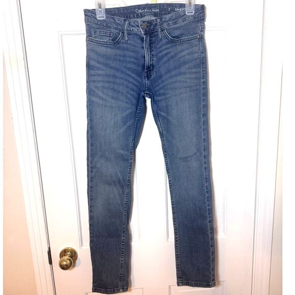 Calvin Klein Jeans Slim Boyfriend, Sz 2, Mid Rise, Med Wash, 5 Pockets, #36543 - Picture 2 of 7